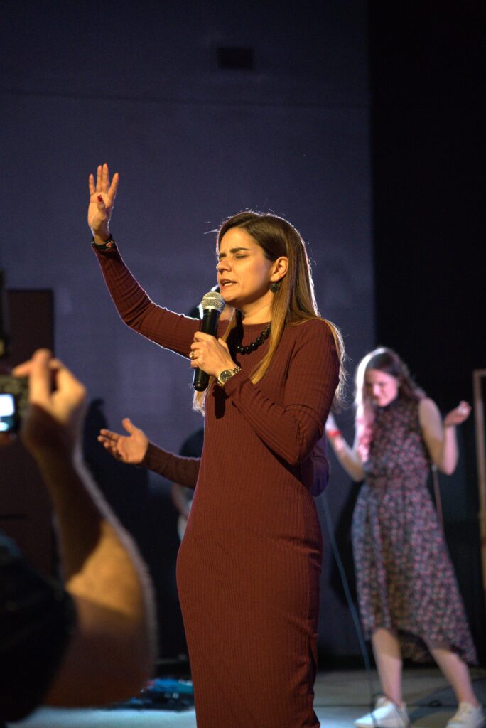 Pastora